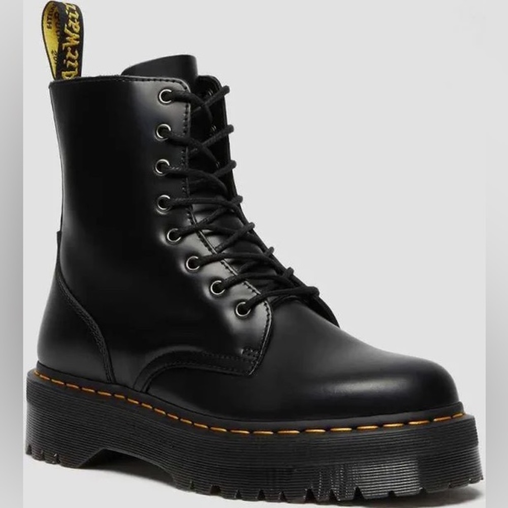 Dr. Marten Jadon Boots